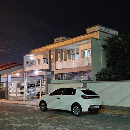 Apart Zss 佩尼亚 外观 照片